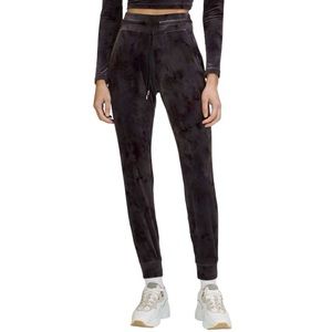Lululemon Ready to Crush High-Rise Velour Jogger *Full Length